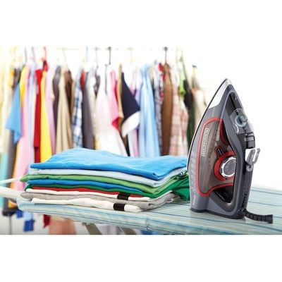 Black + Decker Steam Irons , Steam Irons, 2200W, Ceramic Coated Soleplate With Anti Calc Anti Drip, Self Clean And Auto Shutoff, Removes Stubborn Creases, 380Ml, Black, X2050-B5