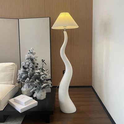 Twisted Pleated Floor Lamp, Curved Floor Standing Lamp with Pleated Lampshade LED Tricolored Bulb Plug, Side Standing Floor Light for Living room, Bedroom, Home, Office Decor.