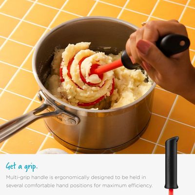 Dreamfarm Smood Lite One-Handed Nylon Spring Coil Vegetable and Potato Masher with Soft Grip and Bowl Scraper, Easy to Use, Durable, Ideal for Mashing and Mixing, Red