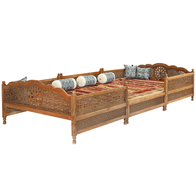 20-seater Arabic Sofa Majlis Set – Wooden Diwan Sofa Majlis Floor Sofa with Cushions, Carpet – Arabic Majlis Sofa Set, Traditional Divan Furniture for Living Room & Outdoor