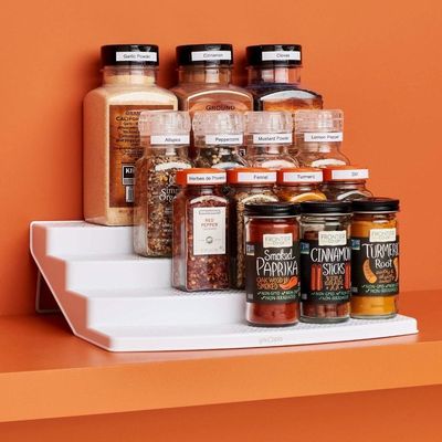 YouCopia ShelfSteps Large Spice Organizer with Labels, 4-Tier Expandable Spice Rack for Cabinet and Pantry, Holds Upto 24 Bottles, Includes 96 Labels, Easy Setup, White