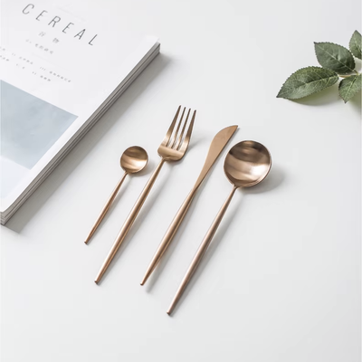 24-Piece Flatware Cutlery Set For 6 People. - Rose Gold