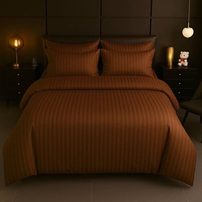 4-Piece Duvet Cover Set –Single Size, Includes 1 Duvet Cover(150x200cm), 1 Fitted Sheet(120x200+20cm) 2 Pillowcases(53x75cm)