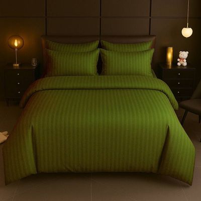 6-Piece Duvet Cover Set –Super King Size, Includes 1 Duvet Cover(240x260cm), 1 Fitted Sheet(200x200+30cm) 4 Pillowcases(53x75cm)
