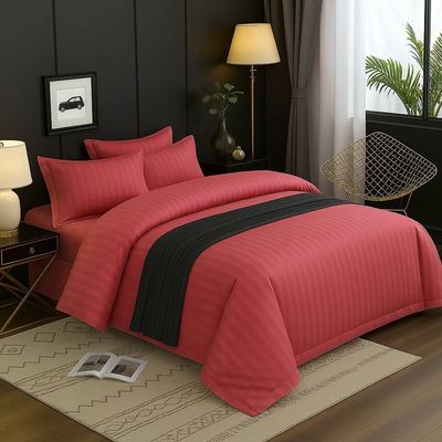 6-Piece Duvet Cover Set –Super King Size, Includes 1 Duvet Cover(240x260cm), 1 Fitted Sheet(200x200+30cm) 4 Pillowcases(53x75cm)