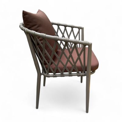 Suzx Modern Stylish Outdoor Lounge Armchair Weather-Resistant Patio Sofa Chair for Balcony, Garden, and Backyard
