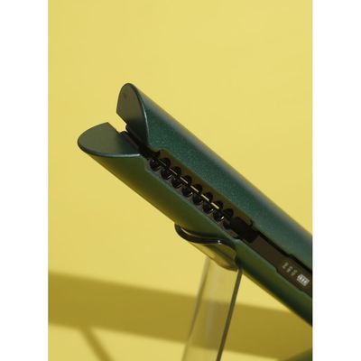 Cordless Rechargeable Hair Straightener With Usb-C, 4800 Mah Battery, Adjustable Temperature Settings, 1200 Watts, 2 Year Warranty, Green, Ck3317