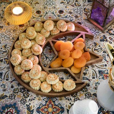 Bowls & Trays