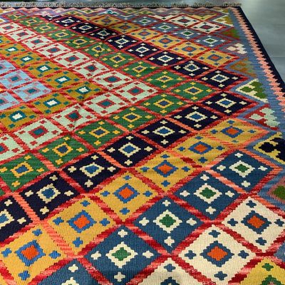 L7 Woolen Kilim - 200 × 300 CM Rugs