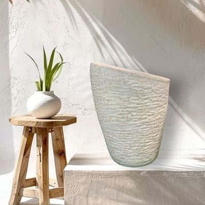 V1 Vase- 48×30×60 CM