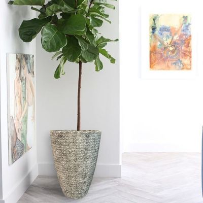 V8 Vase - 35×35×55 CM V8 Vase - 35×35×55 CM
