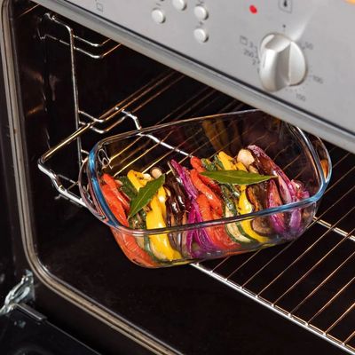 Pyrex Cook & Store Set of 2 Rectangular Glass Dishes with Red Lids – 1.2L & 2.5L BPA-Free Storage and Bakeware