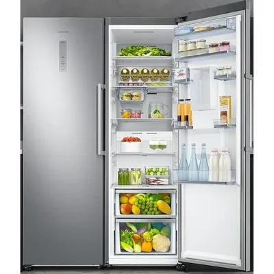 Samsung 700 Liter Twin Fridge &amp; Freezer Digital Inverter Technology Silver - RZ32M72407F / RR39M73107F - International Version