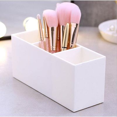 Makeup Brush Holder, 3 Compartments for Makeup Cosmetics, Makeup Brush Organizer, Eyeliner Brush Holder, Lipstick, Lip Gloss, Desk Storage Box (White)