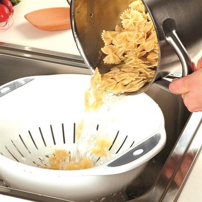 Snips Pasta Colander 28cm with Ergonomic Handles – Made in Italy