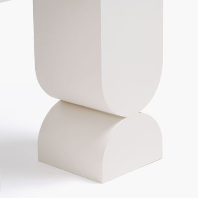 Scultura Terrazzo Top Console – Luxury Modern Entryway Console with Architectural Base & Terrazzo Finish