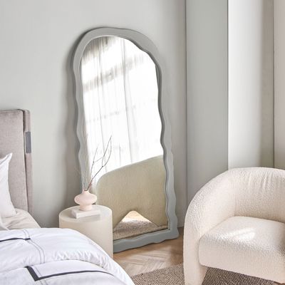 Luxury Ripple Leaner Mirror – Modern Decorative Arch Frame for Elegant Wall Décor (Grey)