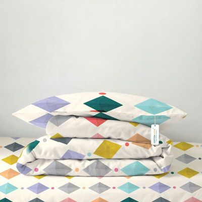 Cotton Home Premium Cotton 3PC Kids Comforter Set includes , 1PC Comforter 135x220cm ,1PC Fitted Sheet  90x200cm, and 1PC Pillowsham 50x75+5cm 50x75+5cm , Little Gems  Cotton Home Premium Cotton 3PC Kids Comforter Set includes , 1PC Comforter 135x220cm ,1PC Fitted Sheet  90x200cm, and 1PC Pillowsham 50x75+5cm 50x75+5cm , Little Gems