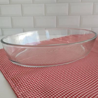 MARINEX Small Oval Glass Roaster 2.4L – Durable Heat-Resistant  Bakeware Dish | Transparent Oven-Safe Roasting & Baking Tray | Microwave, Freezer & Dishwasher Safe