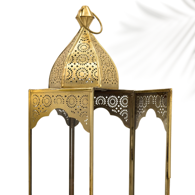 Set of 2 Arabic Ramadan Lanterns Gold Metal & Clear Glass – Decorative Fanoos for Eid,Candle Holder, Outdoor Garden & Balcony Hanging Lanterns, Large Ramadan Lantern Set for Home Décor
