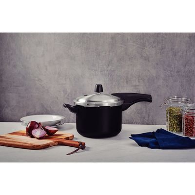 Vancouver Effect Black Aluminum Pressure Cooker With Interior And Exterior Starflon Max Nonstick Coating, 20 Cm, 4.5 L