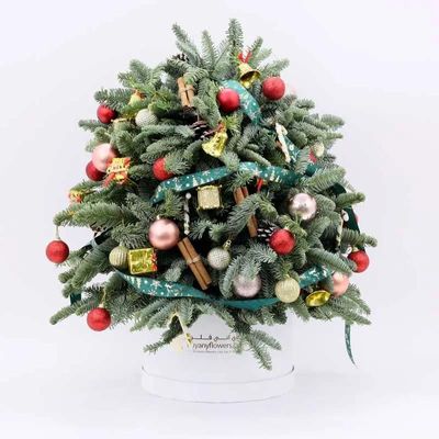 Christmas Tree Shape Arrangement 120cm