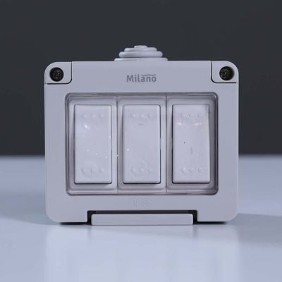 Milano Water-Proof 3Gang 2Way Switch Ip55 Cl3032