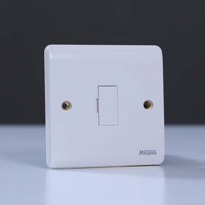 Milano 3A Unswitched Fuse Connection Unit White