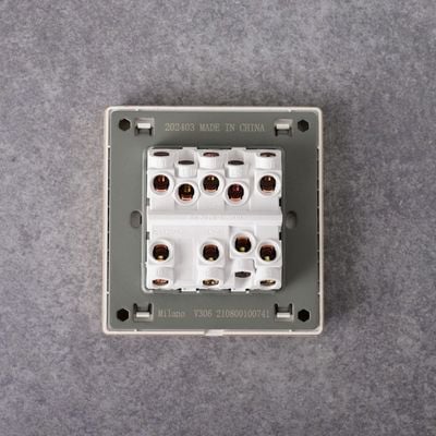 Milano 10A 3G 2W Switch Aura Gld