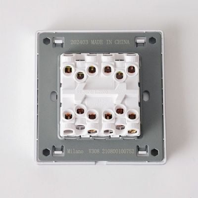 Milano 10A 4G 2W Switch Aura Slvr