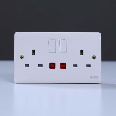 Milano 13A Double Switched Socket With Neon, Whit