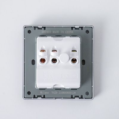 Milano 15A Socket Aura Blk