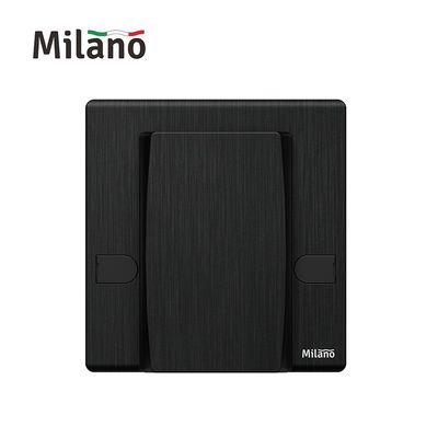 Milano 45A Flux Outlet Aura Blk