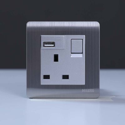 Milano 13A Socket With Neon With Usb Sl