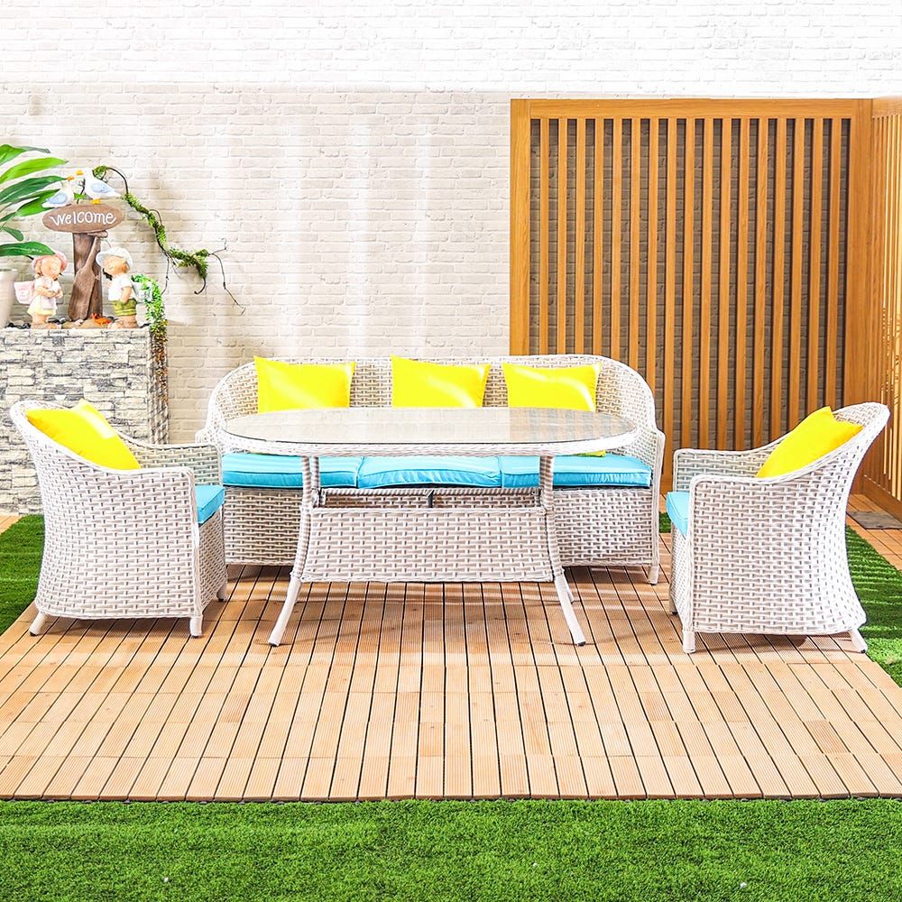 Outdoor settee outlet cushion set