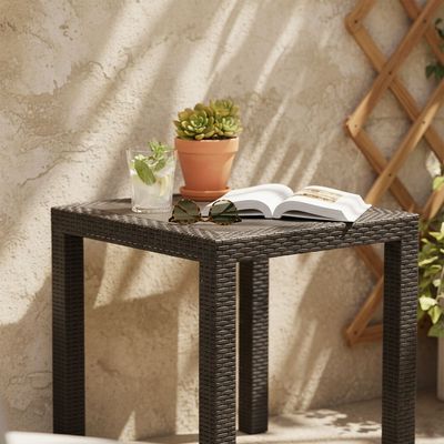 Arena Plastic Square Rattan Table