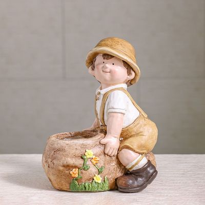 MGO Boy Planter - 32x25x40 cm