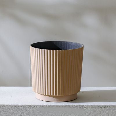 Plastic Pot - Brown - 20x20x20 cm 