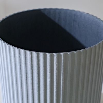 Plastic Pot - Grey - 20x20x20 cm 