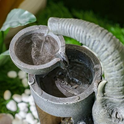 نافورة على شكل فيل – متعددة الألوان – 25×20×45 سم 
