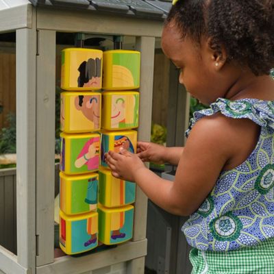 Kidkraft Patio Party Playhouse