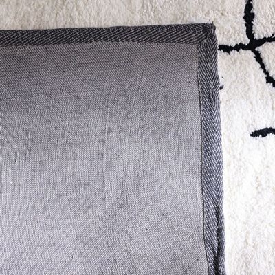 Linea Tuftted Shaggy Rugs 250X350 White Black