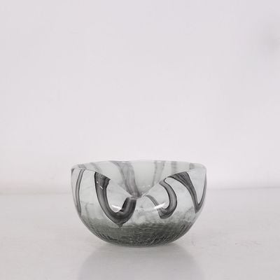 Aw24 Diana Minimalism Glass Bowl White/Black 24X14.5Cm