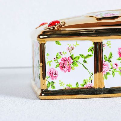 Jules Tissue Box Gold,White,Red 24X15.5X10XCM