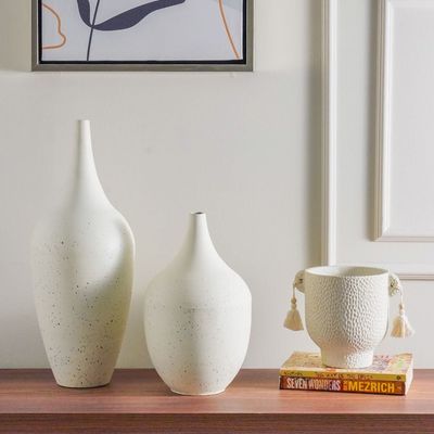 Celesta Vase White 20.5X16X18Cm 