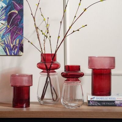 Percy Glass Vase  Gradient Red 13.5X13.5X26Cm 