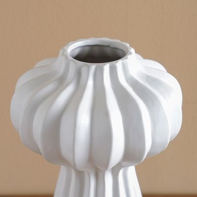 Norwich Ceramic Flutted Vase S 19X19X32Cm White