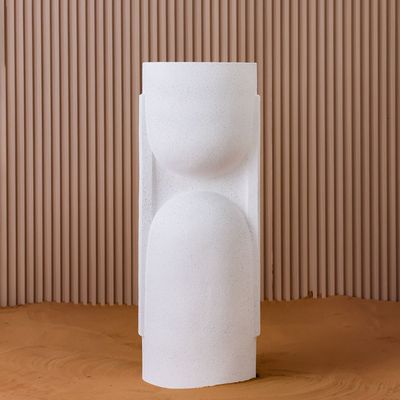 Mateo Polyresin Hourglass Shape Planter White 42X40X111 Cm