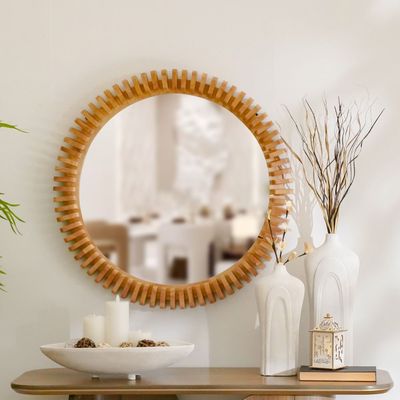 مزهرية أفى من البولي ريزين بنقشة رملية بيضاء 18×12×45 سم مزهرية أفى من البولي ريزين بنقشة رملية بيضاء 18×12×45 سم