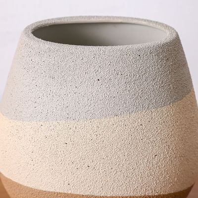 SS25 Lexie Caramel Ceramic Vase Tawny 25.8X17.7X26Cm